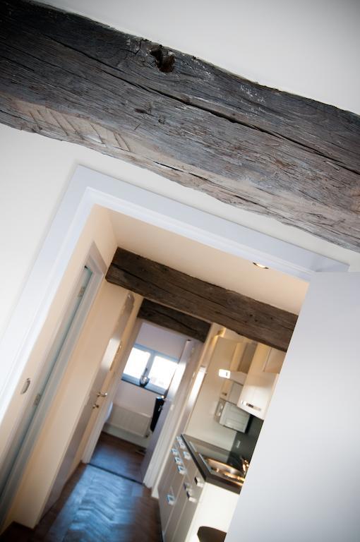 Apartment De Maasnacht มาเซค ภายนอก รูปภาพ