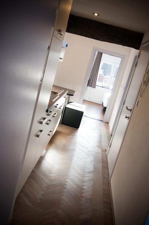 Apartment De Maasnacht มาเซค ภายนอก รูปภาพ