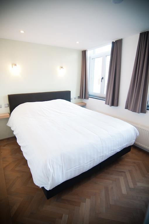 Apartment De Maasnacht มาเซค ภายนอก รูปภาพ