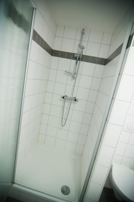 Apartment De Maasnacht มาเซค ภายนอก รูปภาพ